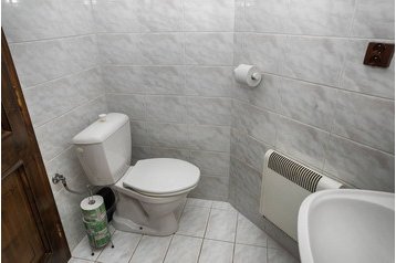 Slovaquie Chata Stará Turá, Extérieur